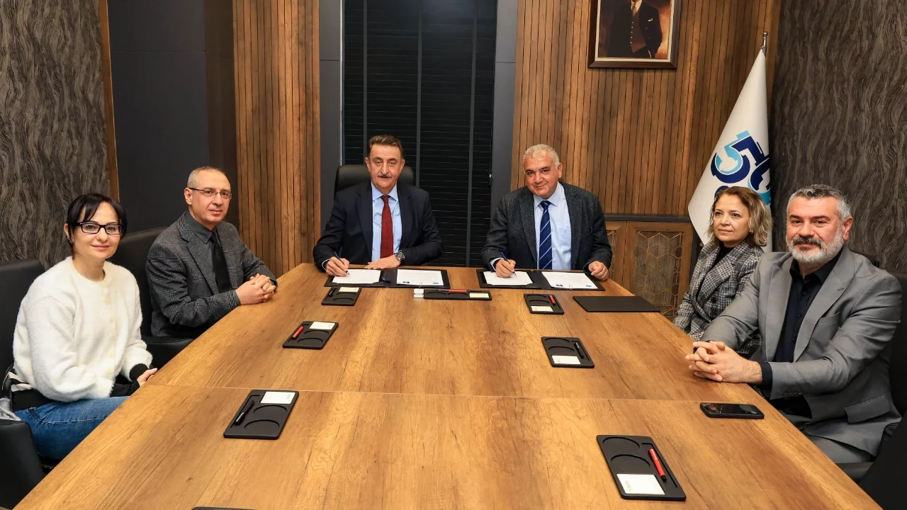 Bursa Uludağ Üniversitesi sanat ile bilimi buluşturacak