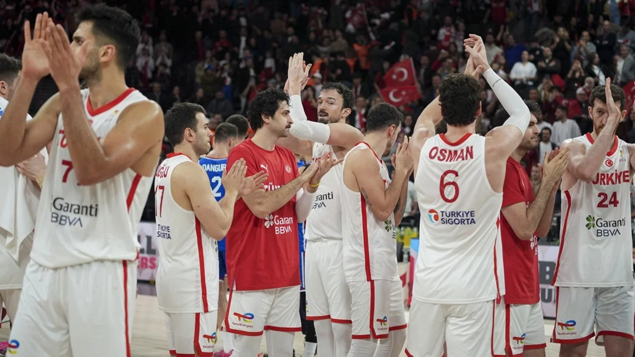 '12 Dev Adam'ın FIBA Dünya Sıralaması'ndaki yeri açıklandı