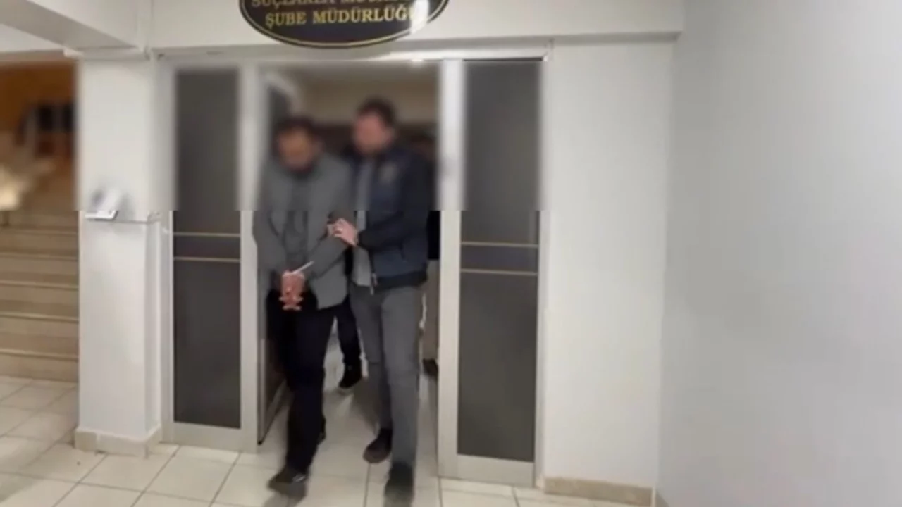 Sakarya merkezli 3 ilde 'ikinci el' operasyonu: 6 tutuklama