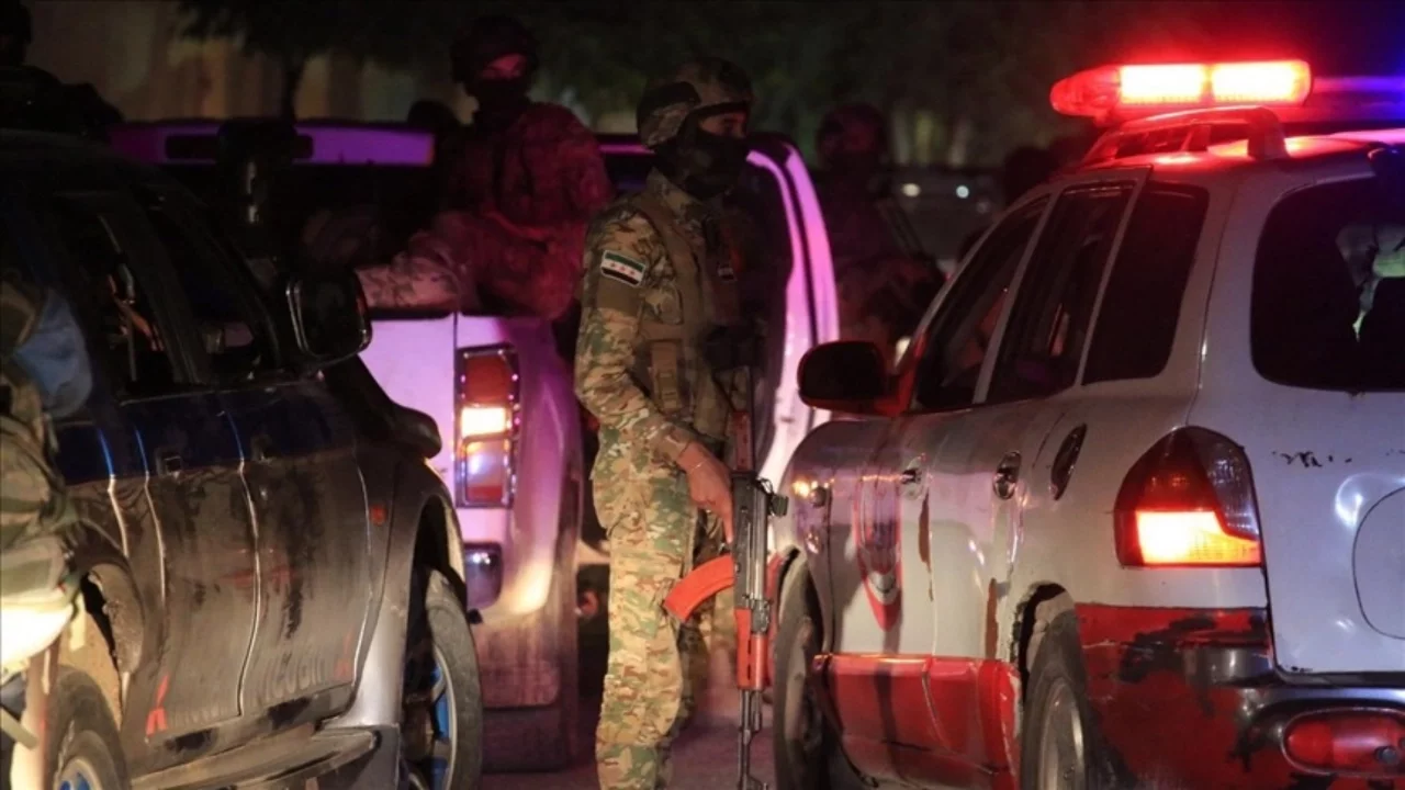 MİT'ten Suriye'de IŞİD operasyonu: Sabotaj hücresi çökertildi, 3 IŞİD'li yakalandı