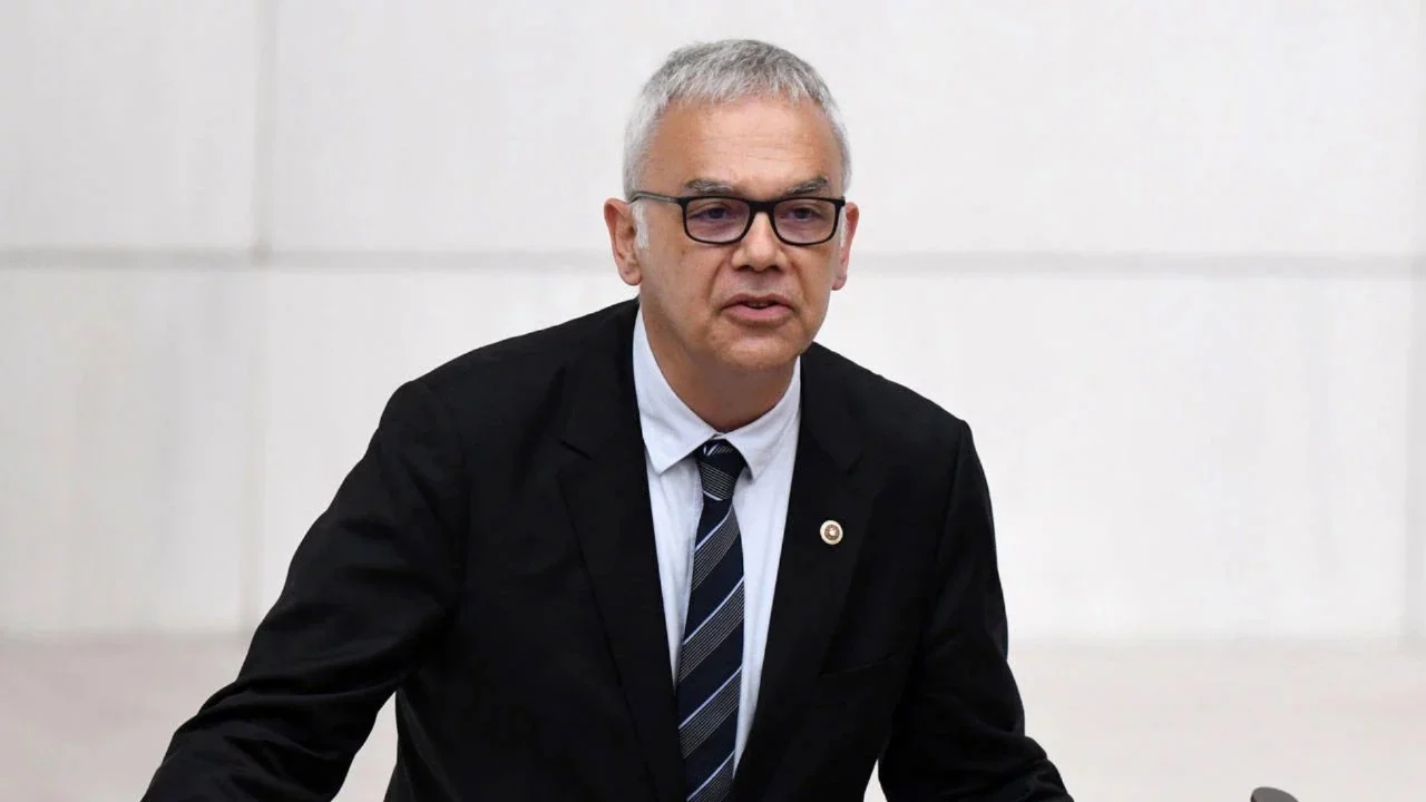 CHP Bursa Milletvekili Kayıhan Pala'dan sağlıkta şiddet tepkisi: "Önlemler kâğıt üstünde kalıyor"