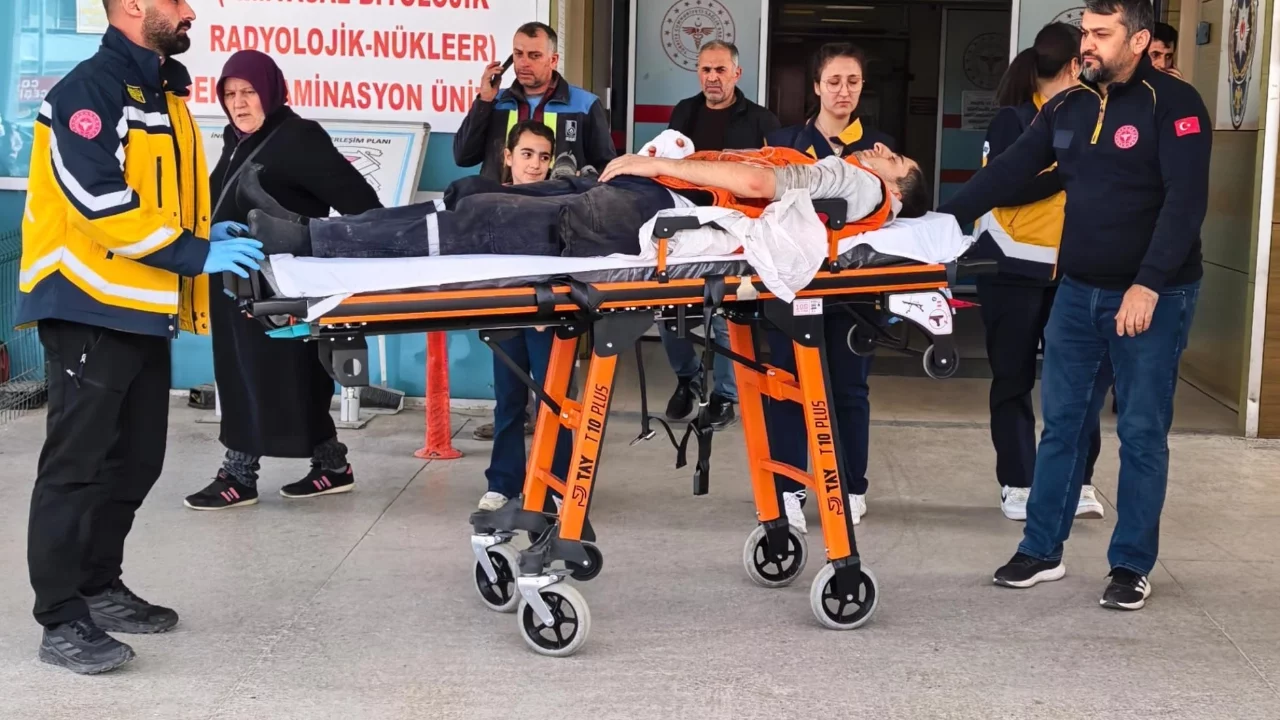 Bursa'da '19 yaşındaki' işçinin elini bıçkı makinesi parçaladı