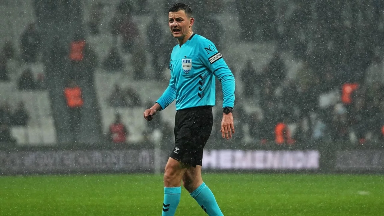 Ozan Ergün kariyerinde ilk kez derbi yönetecek