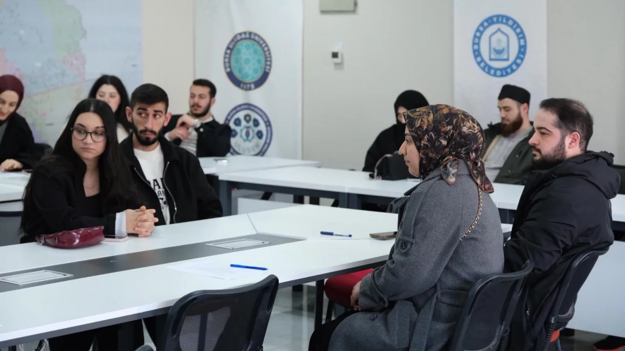 Yıldırım'da genç çiftlere 'aile' eğitimi