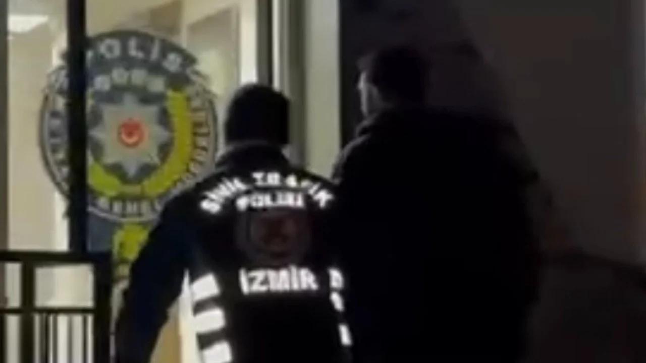 Drift yaparken dükkana çarpan sürücü yakalandı