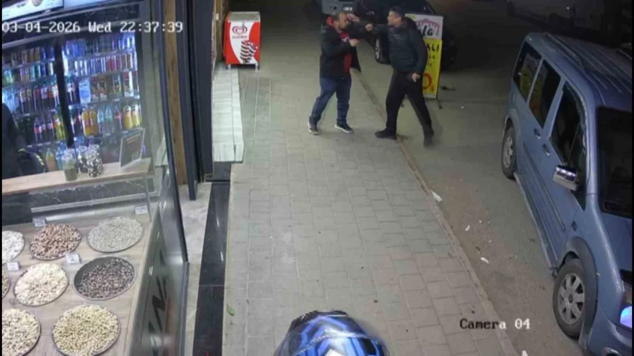 Adana'da kardeşler arasında "alacak-verecek" kavgası