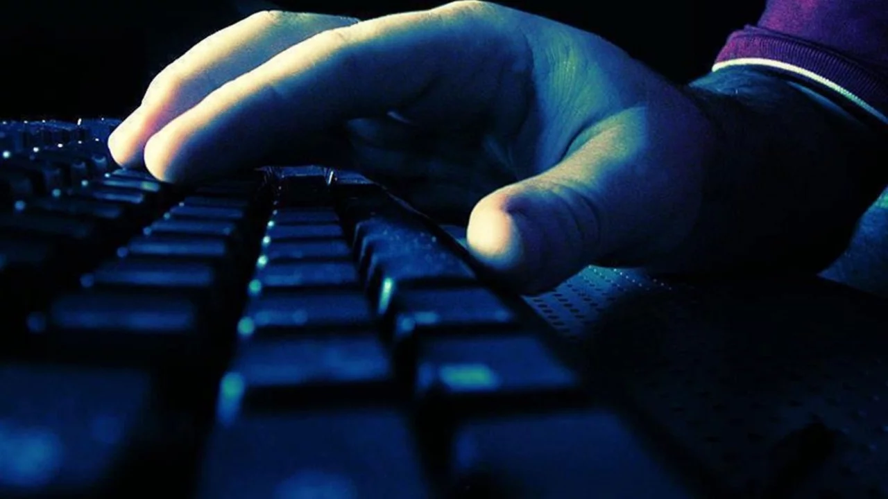 Dezenformasyonla mücadele: 41 sosyal medya hesabına erişim engeli