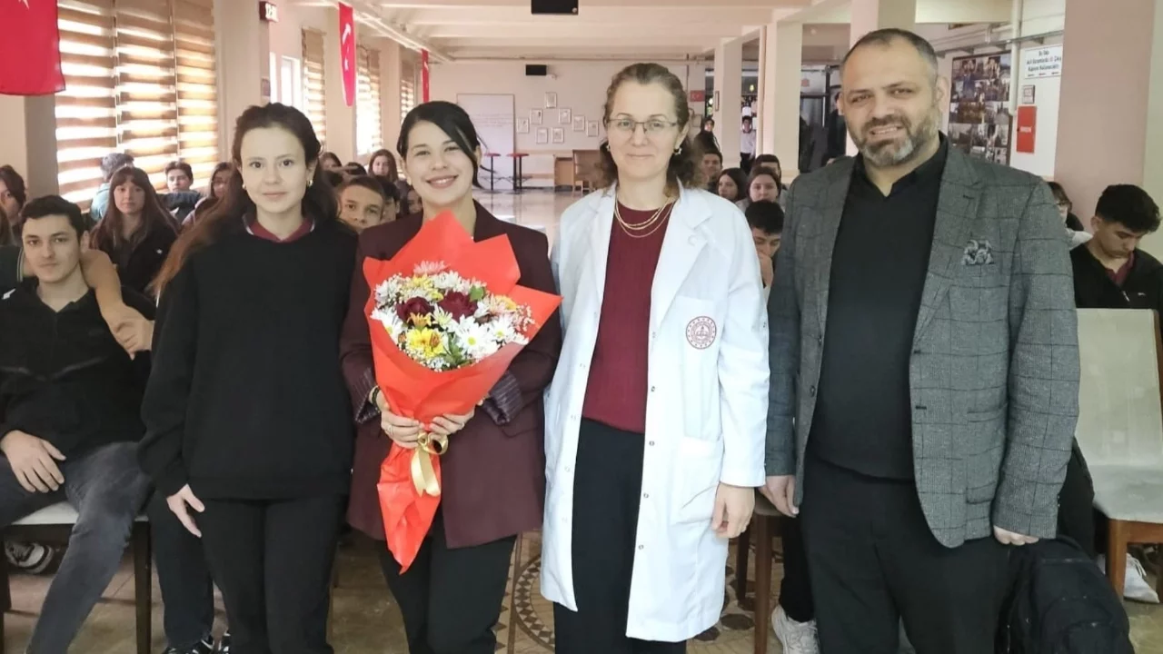 Karacabey Belediyesi'nden öğrencilere sağlıklı beslenme eğitimi