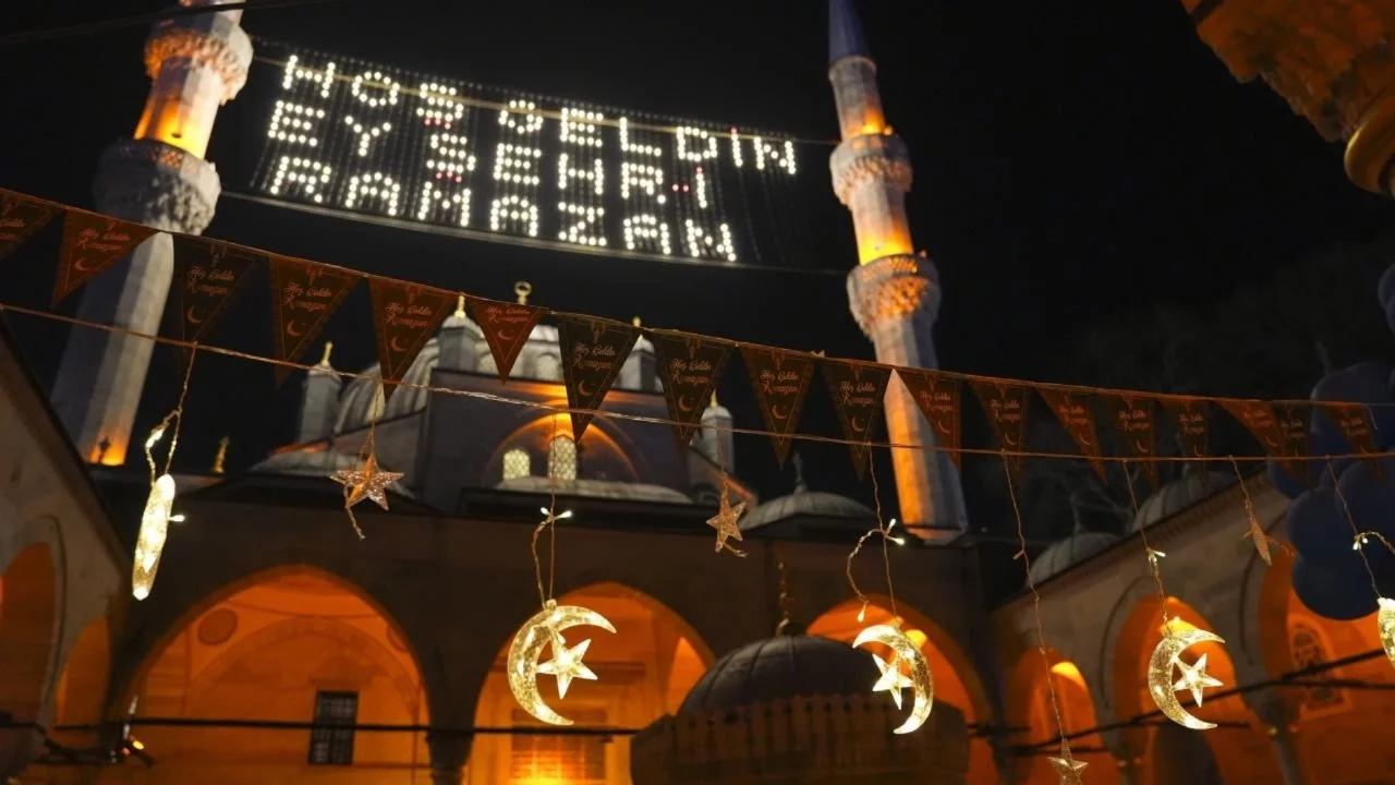 Ramazan ayının iki kez başlayacağı 2030'da 36 gün oruç tutulacak