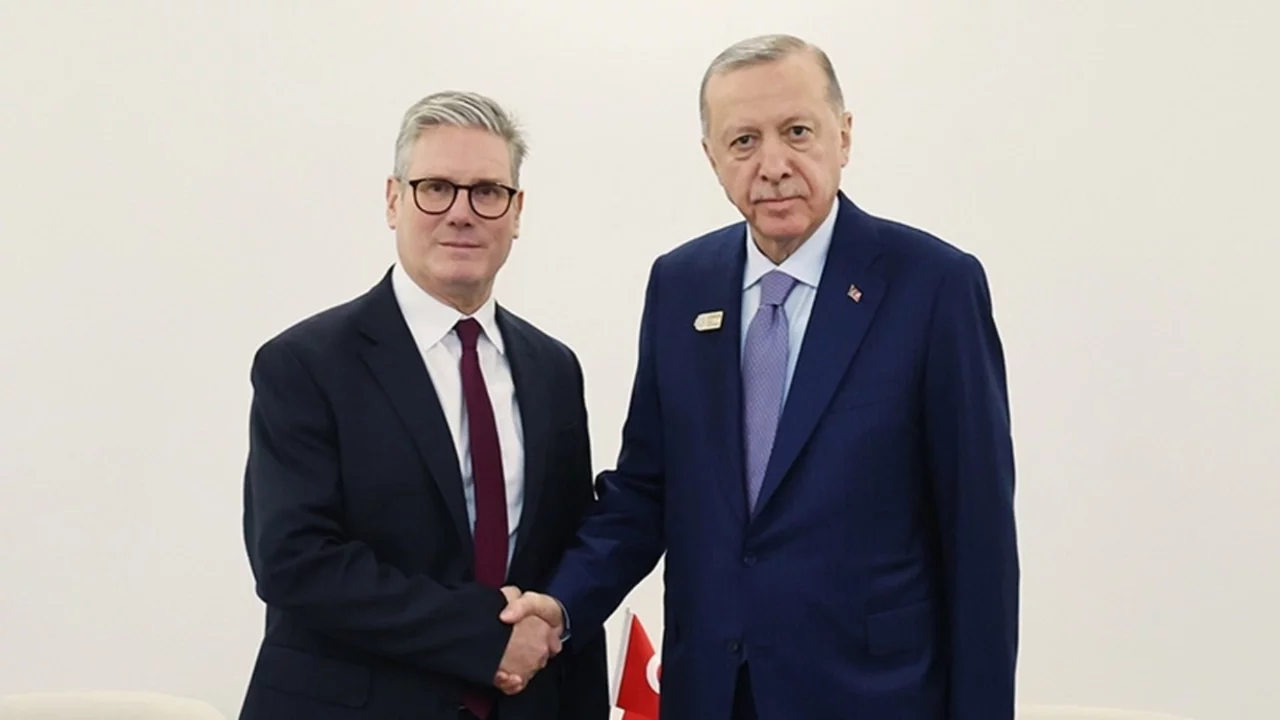 Cumhurbaşkanı Erdoğan, Starmer ile İran'ı görüştü