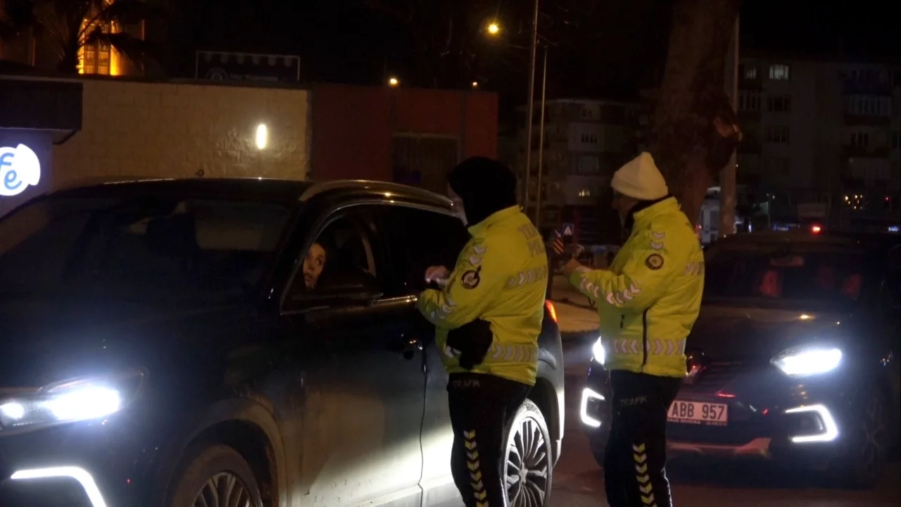 Bursa'da ramazan boyunca gece trafik denetimleri sürüyor