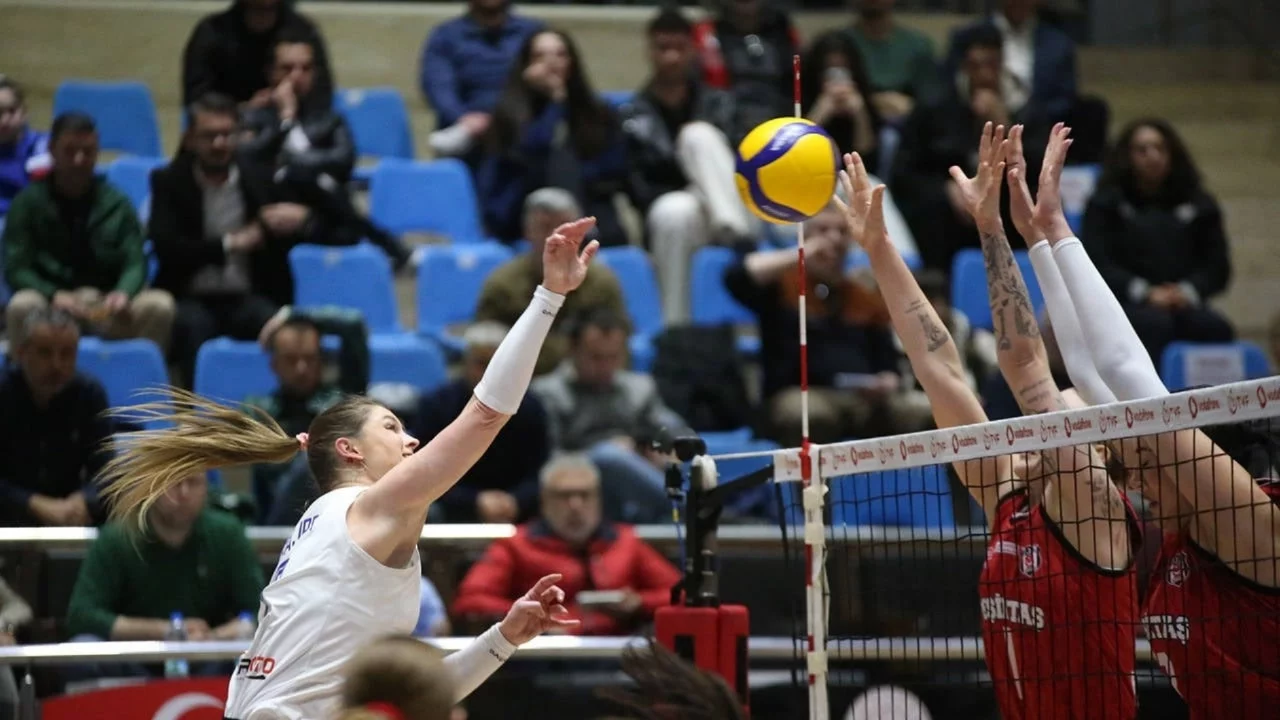 Sultanlar Ligi'nde play-off hattı belli oldu