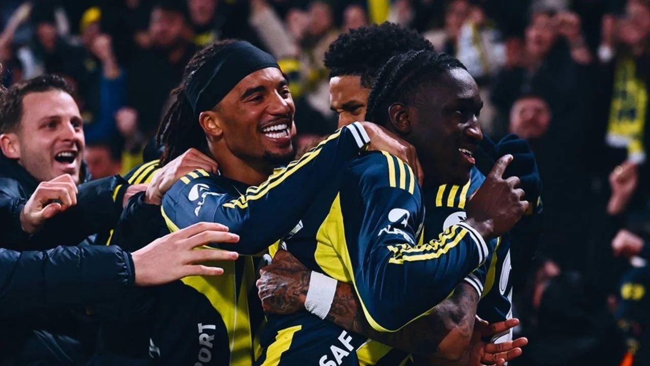 Fenerbahçe, Samsunspor'u 3-2 mağlup etti