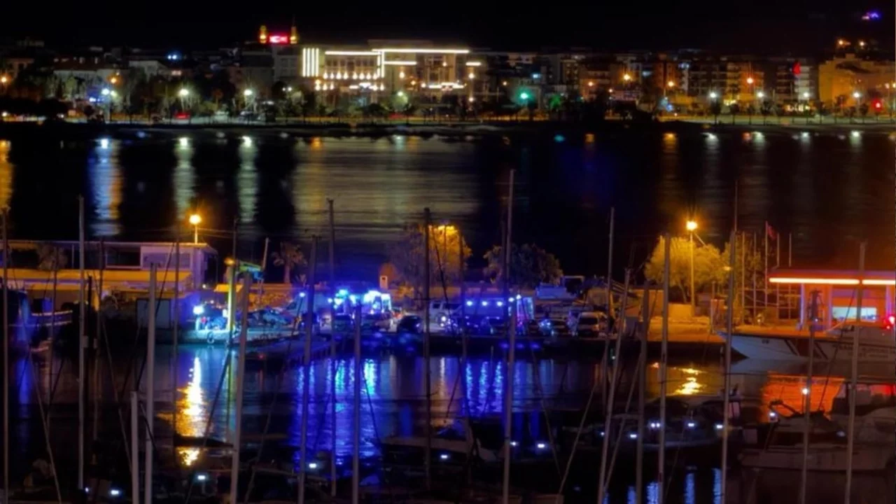 Antalya açıklarında göçmen botu battı: Çok sayıda ölü ve yaralı var