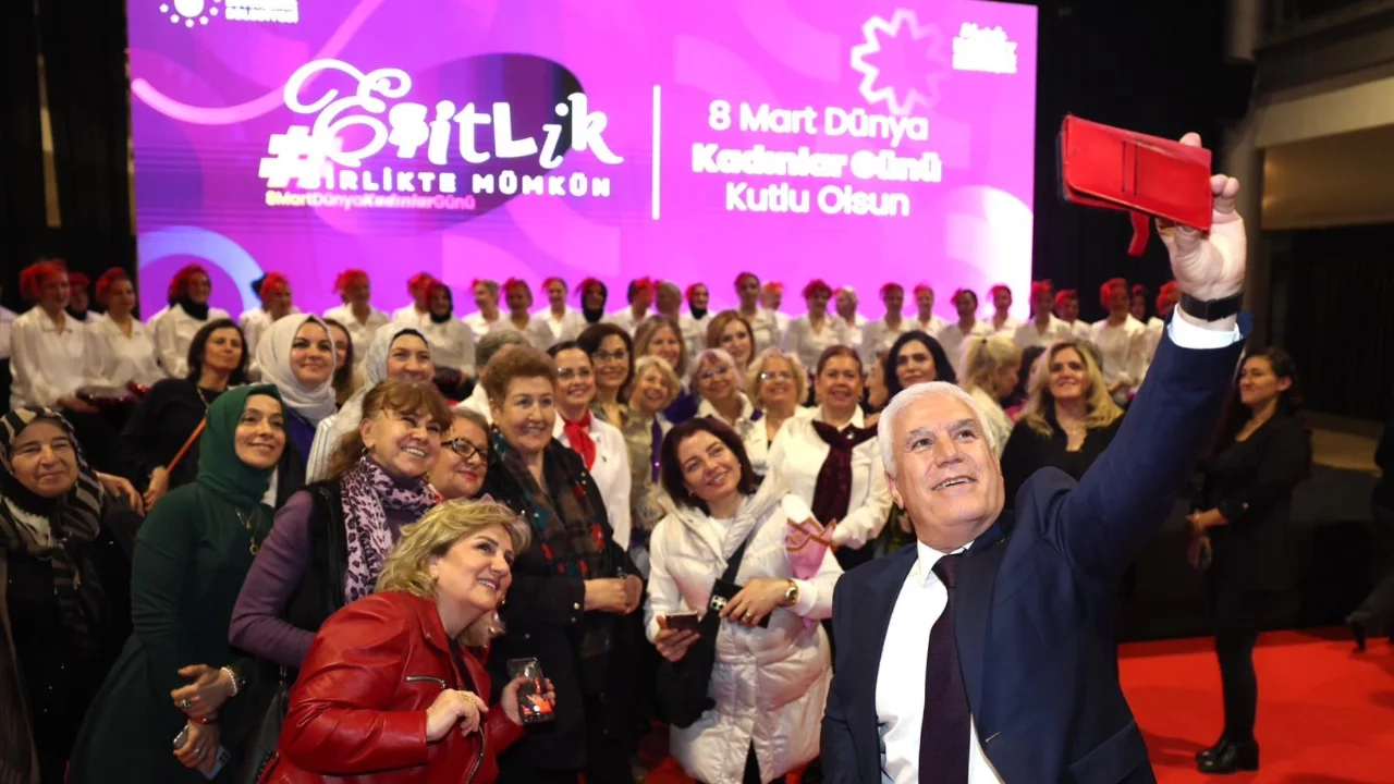 Bursa Büyükşehir Belediye Başkanı Bozbey: Kadın güçlüyse kent de güçlüdür