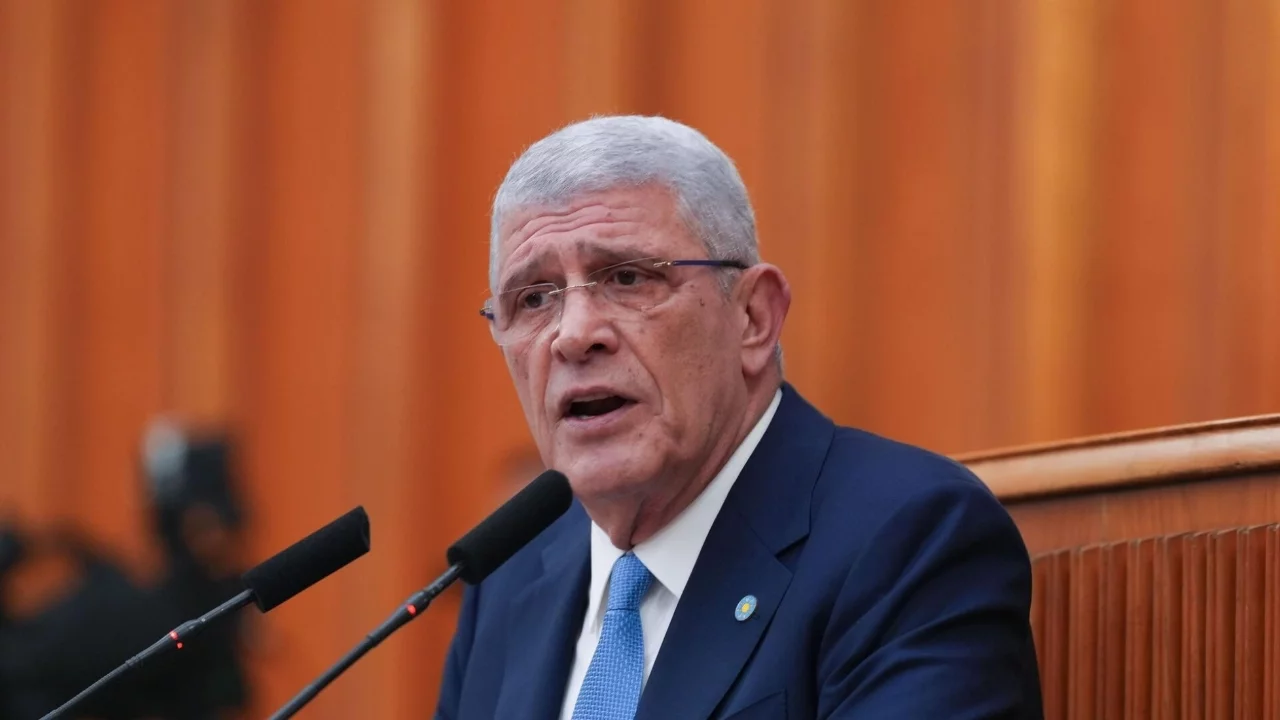 İYİ Parti Genel Başkanı Müsavat Dervişoğlu'ndan çözüm süreci çıkışı: Terörsüz Türkiye değil, cumhuriyete karşı kalkışma