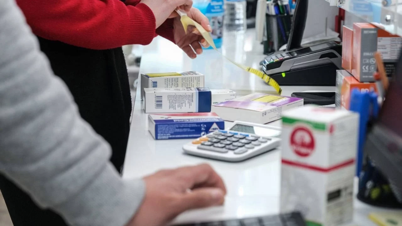 Yüksek Mahkeme, eczacılar hakkındaki düzenlemeyi iptal etti