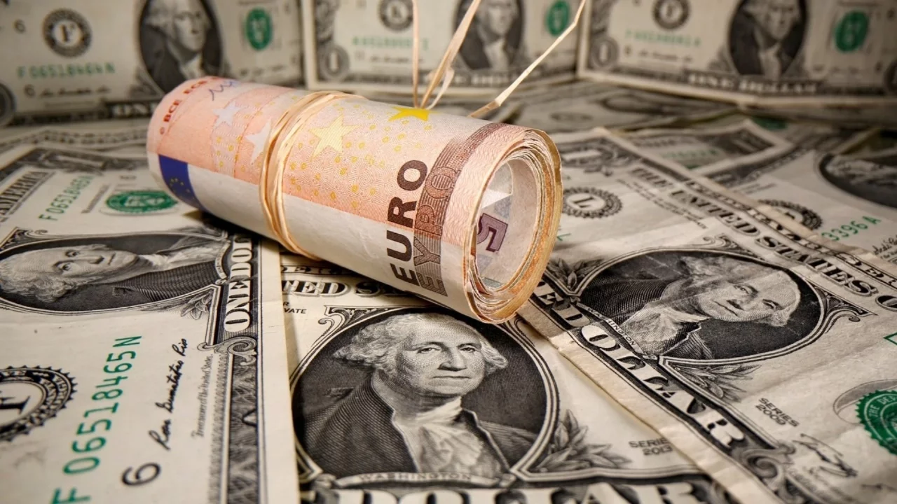 Dolar ve Euro güne nasıl başladı?