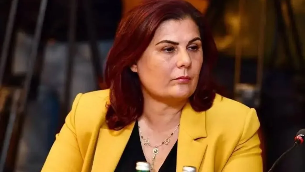 CHP'den AK Parti'ye geçen Aydın Büyükşehir Belediye Başkanı Özlem Çerçioğlu'nun kredi talebine ret