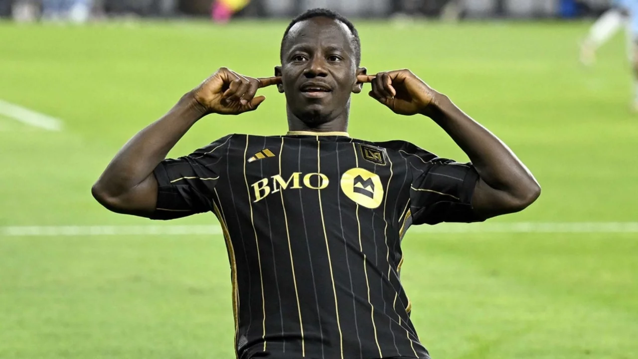 Bahis oynayan iki futbolcuya ömür boyu men cezası