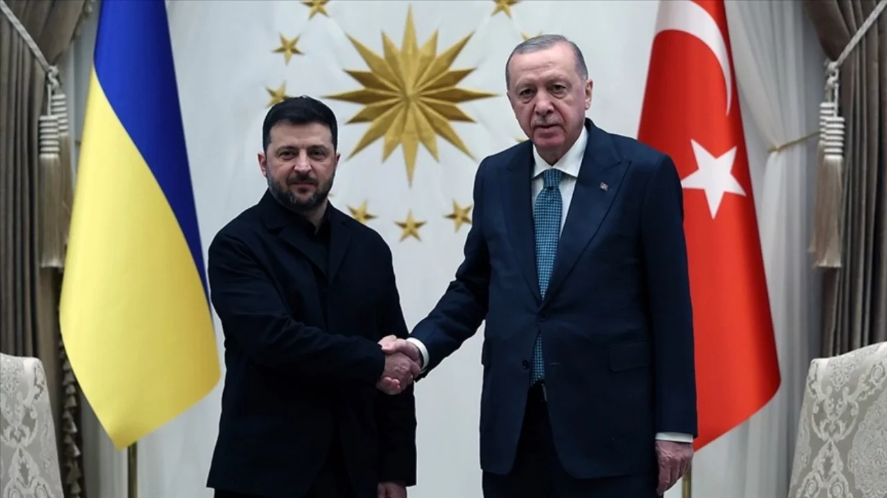 Cumhurbaşkanı Erdoğan, Ukrayna Devlet Başkanı Zelenskiy ile görüştü