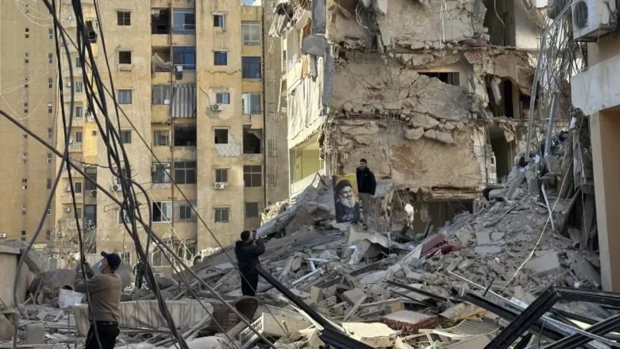 İsrail ordusunun Lübnan'a düzenlediği saldırılarda çok sayıda kişi hayatını kaybetti