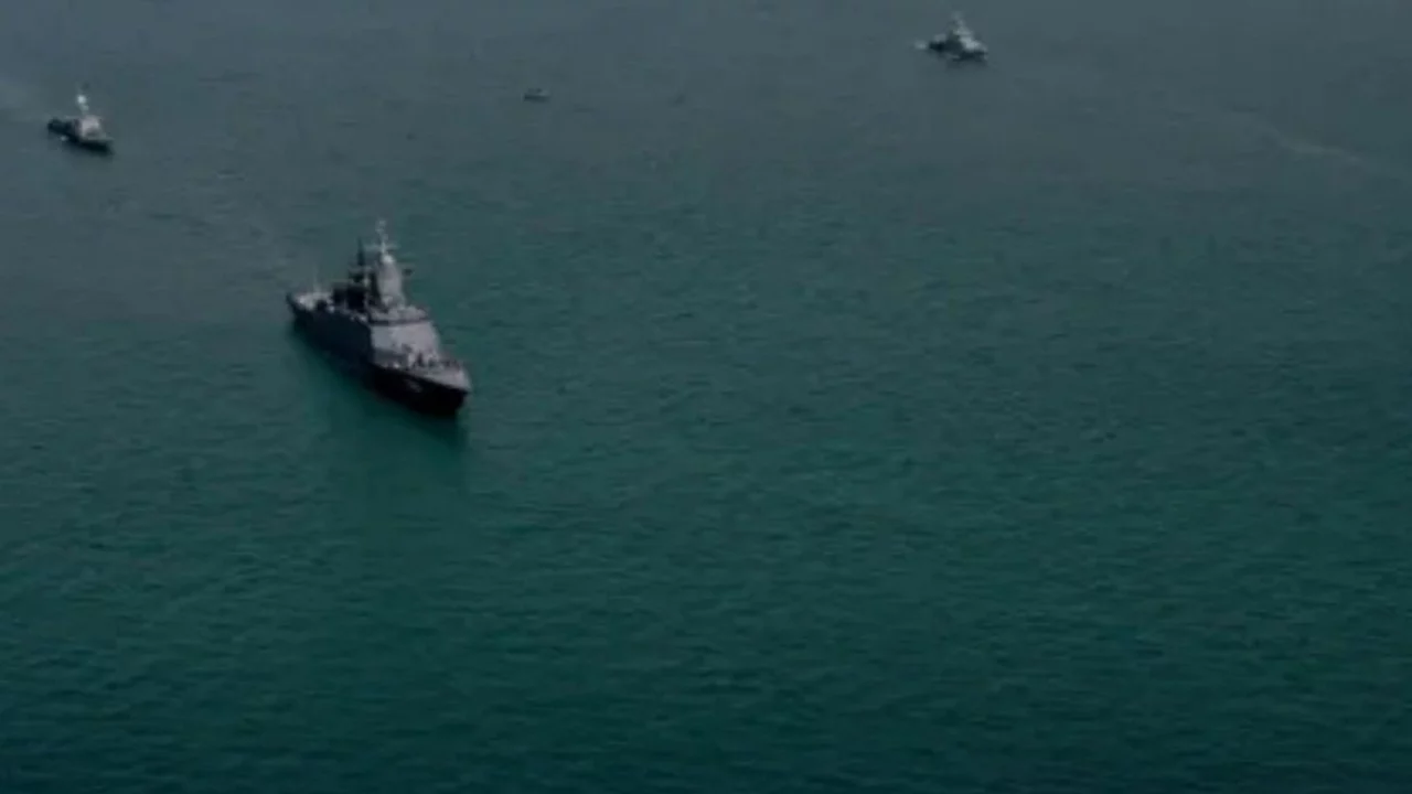 Birleşik Arap Emirlikleri açıklarındaki gemiye saldırı şüphesi