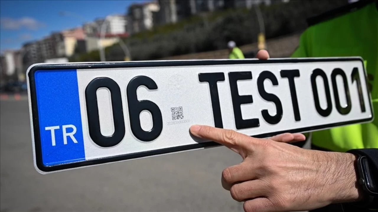 APP plakalara 27 Şubat'tan itibaren kesilen idari para cezaları iptal edildi