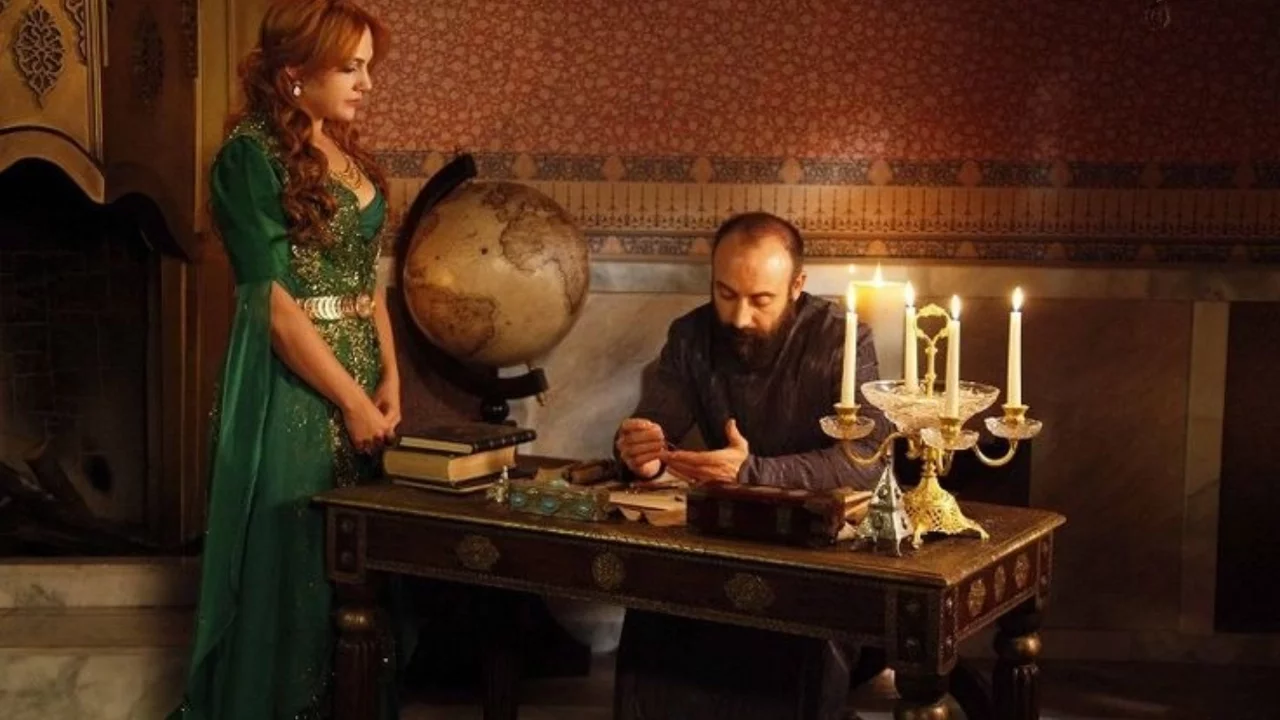 Meryem Uzerli ve Halit Ergenç 15 yıl sonra aynı projede!