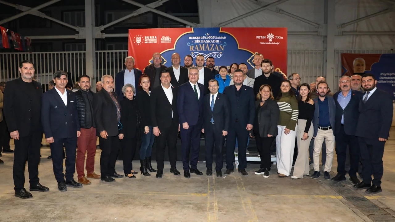 Bursa Büyükşehir Belediyesi'nin kardeşlik sofrası Yenişehir'de kuruldu