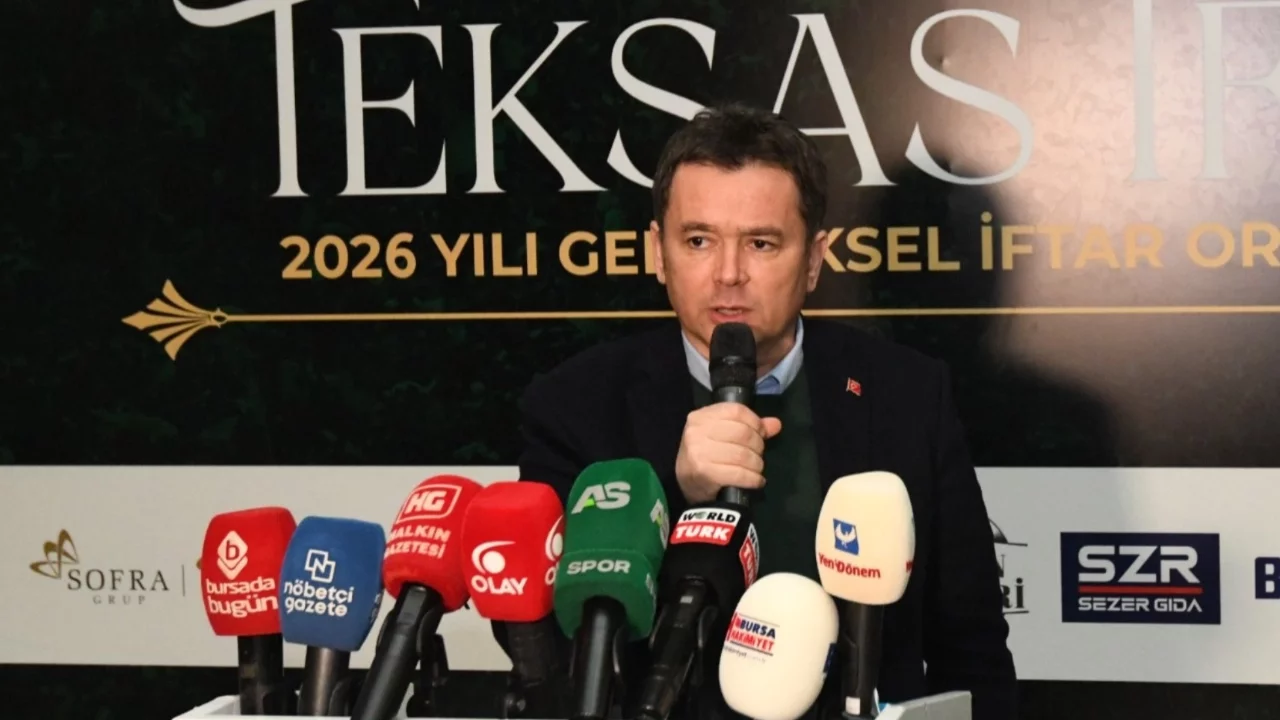 Osmangazi Belediye Başkanı Aydın Teksaslı Bursasporlular Derneği'nin iftarına katıldı