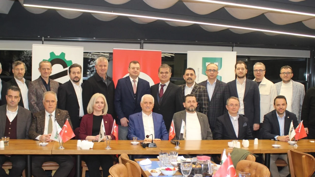 Batı Trakya Türkleri BATISİAD iftarında bir araya geldi