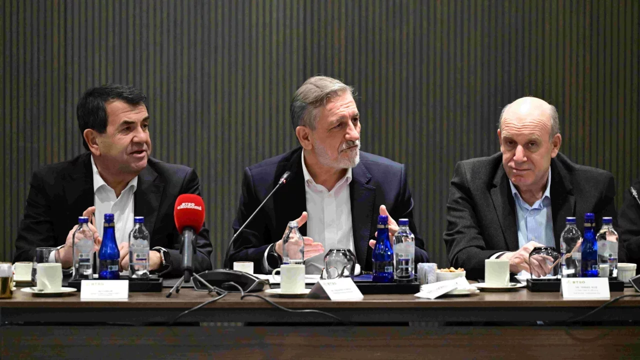 BTSO  Başkanı Burkay: "Kurumların gerçek gücü fiziksel yapılar değil, birlik ve dayanışma ruhudur"