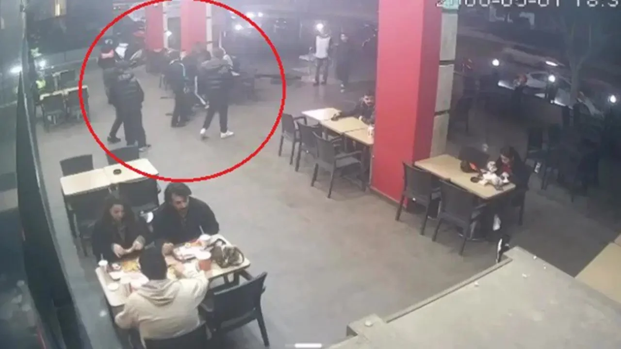 Antalya'da tanımadığı akranları tarafından darbedildi: 15 yaşındaki çocuğun burnu kırıldı!