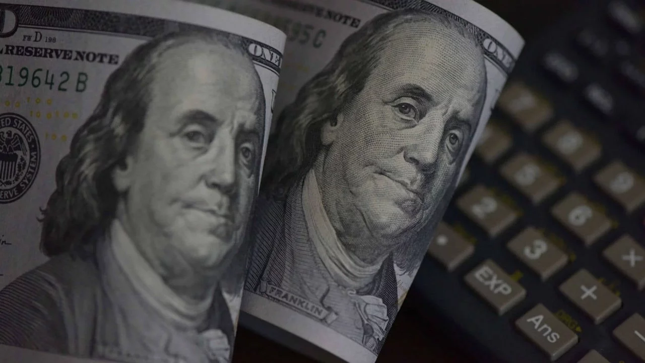 Dolar endeksi 100 barajını aştı: Yükseliş devam edecek mi?