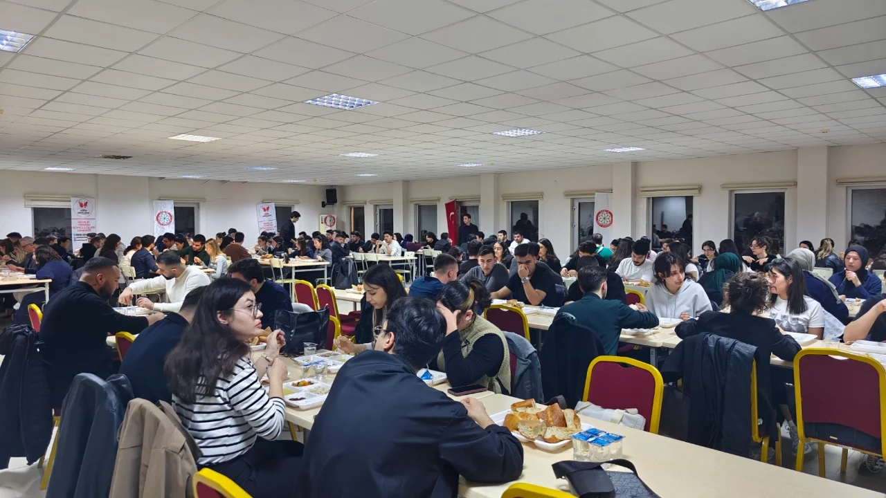 Gemlik Kent Konseyi iftarda buluştu