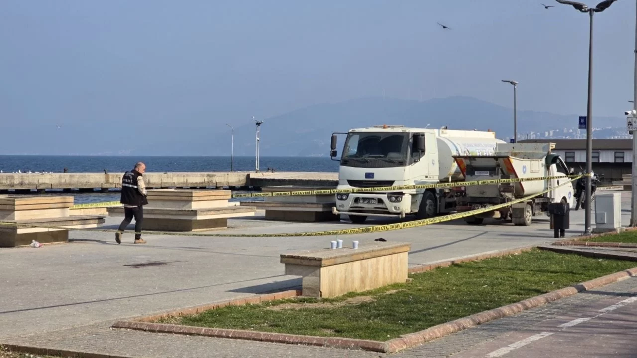 Bursa'da feci kaza! Çöp kamyonetinin altında kalan çocuk hayatını kaybetti