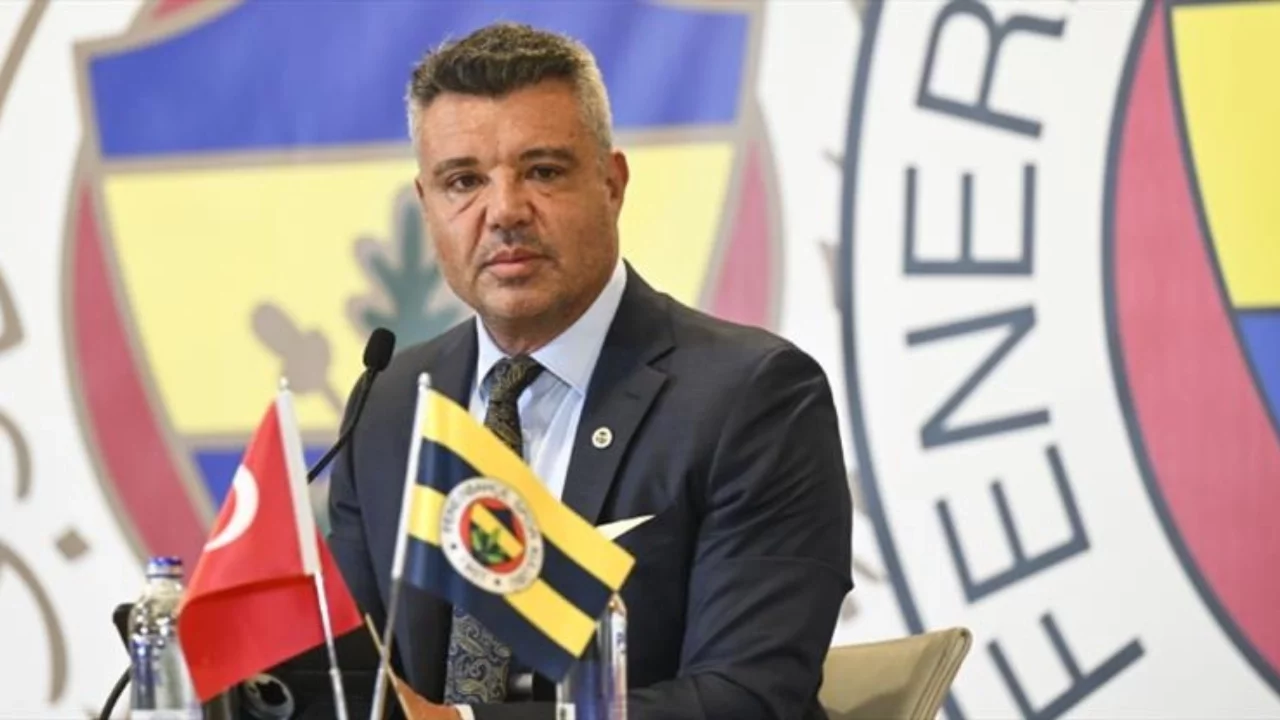 Fenerbahçe yönetimi  "acil" koduyla toplandı