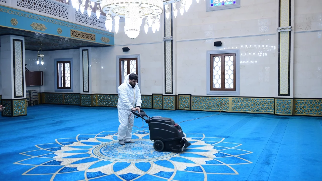 Kestel'de camiler Ramazan Bayramı'na hazırlanıyor