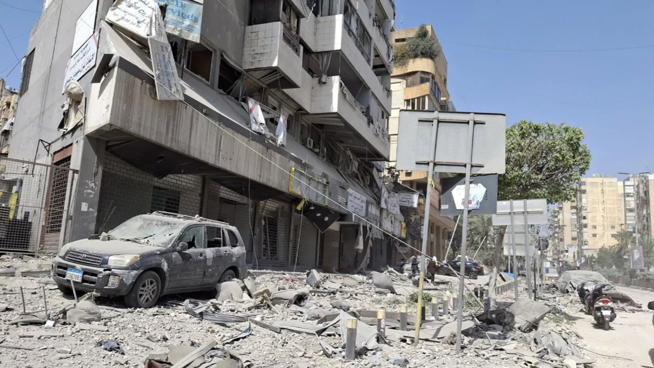 Lübnan'da İsrail saldırılarında ölü sayısı 773'e yükseldi