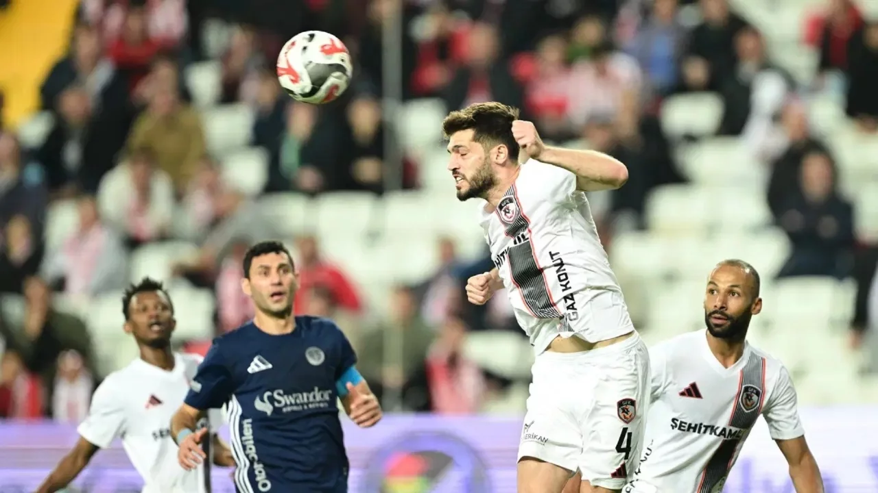 Gaziantep FK'de 3 isim Fenerbahçe maçında olamayacak