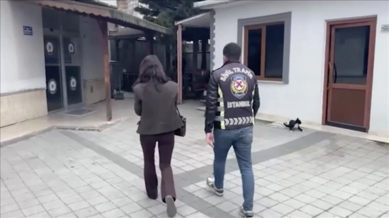 İstanbul'da aracından inerek bir sürücüye saldıran şüpheliye 180 bin lira ceza