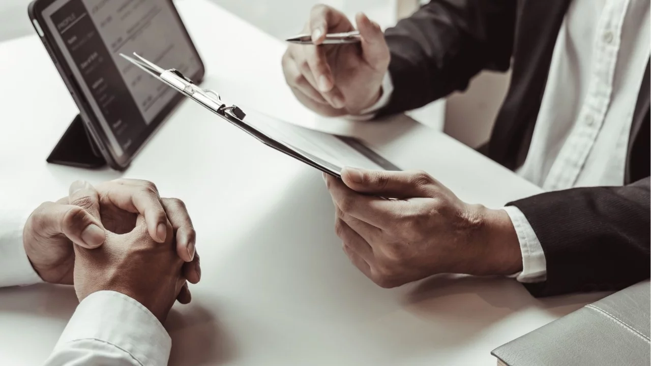 Sınavdan 100 alan memur mülakatta elendi: Danıştay'dan emsal "liyakat" kararı