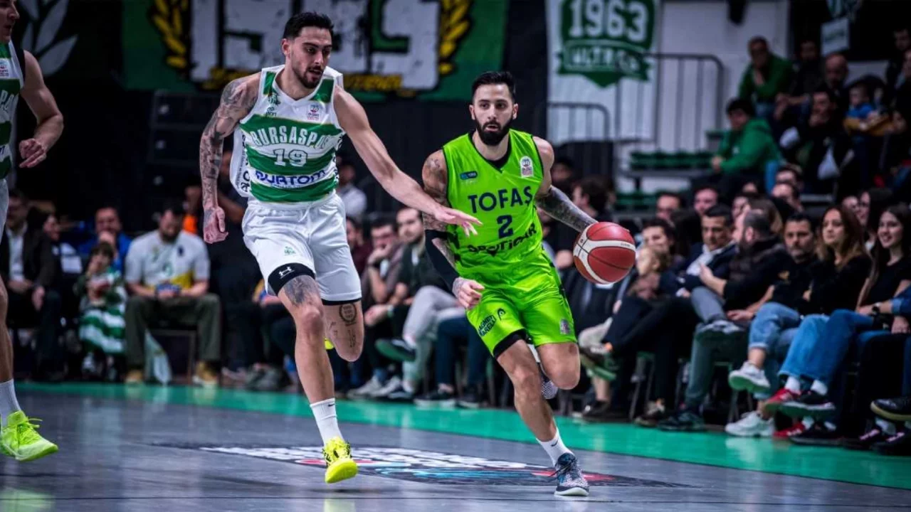 TOFAŞ, Bursaspor Basketbol'u yendi