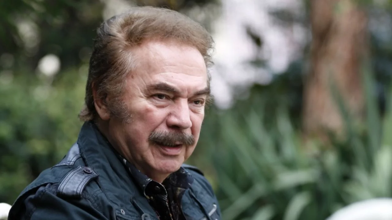 Usta sanatçı Orhan Gencebay, hastanede tedavi altında