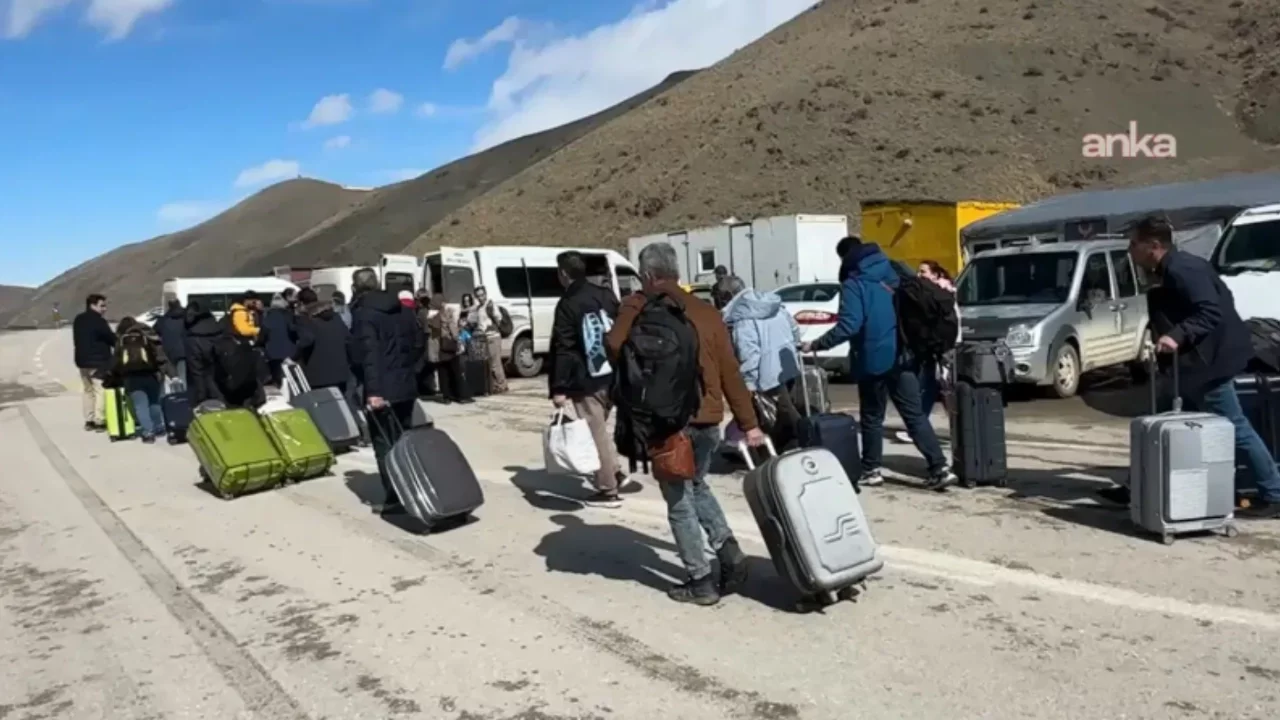 İranlılar, saldırıların 17. gününde konuştu: 'İran bizim ülkemiz, Amerika ya da İsrail'e veremeyiz'