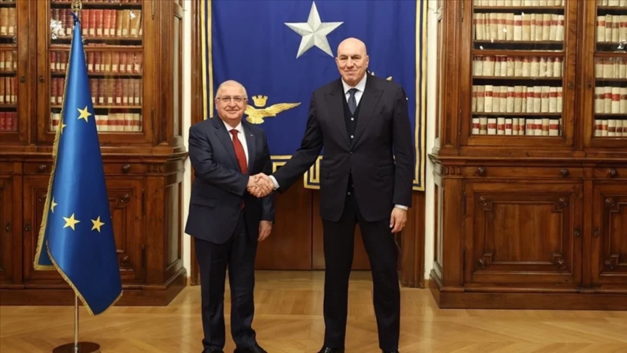 Bakan Güler, mevkidaşı Crosetto ile bir araya geldi