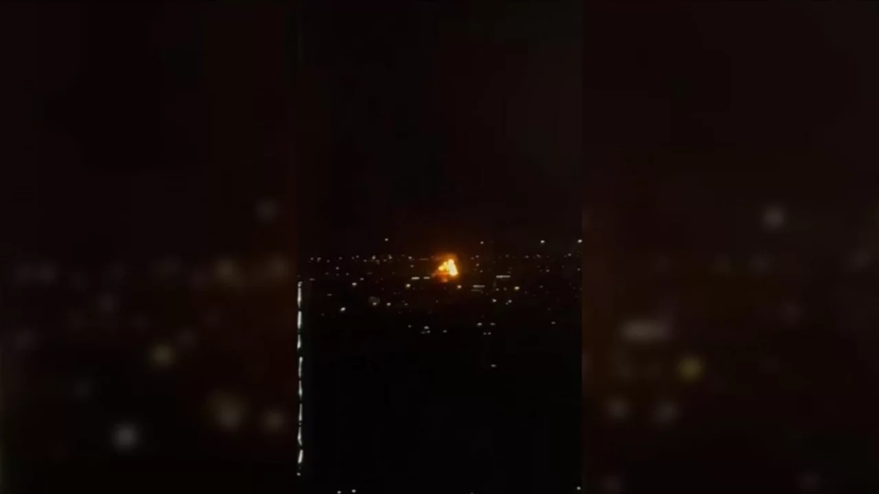 İHA saldırısı sonrası yangın çıktı! Dubai'de tüm uçuşlar iptal edildi