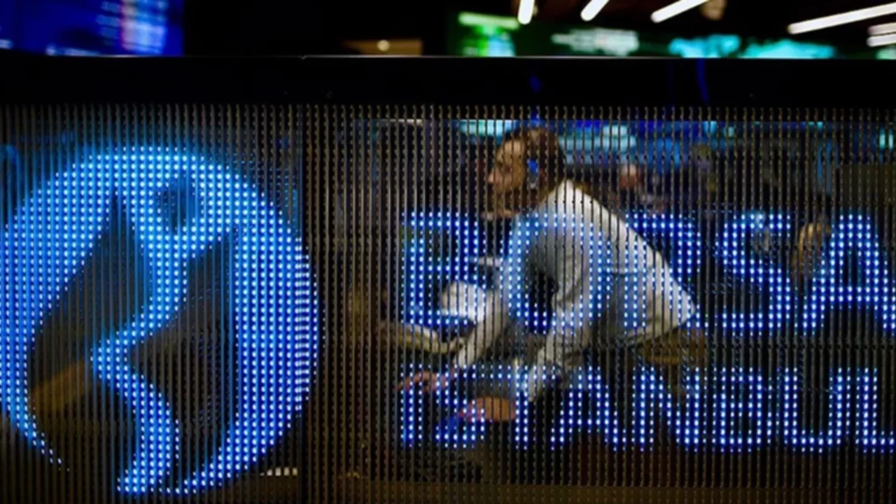 Borsa günün ilk yarısında geriledi