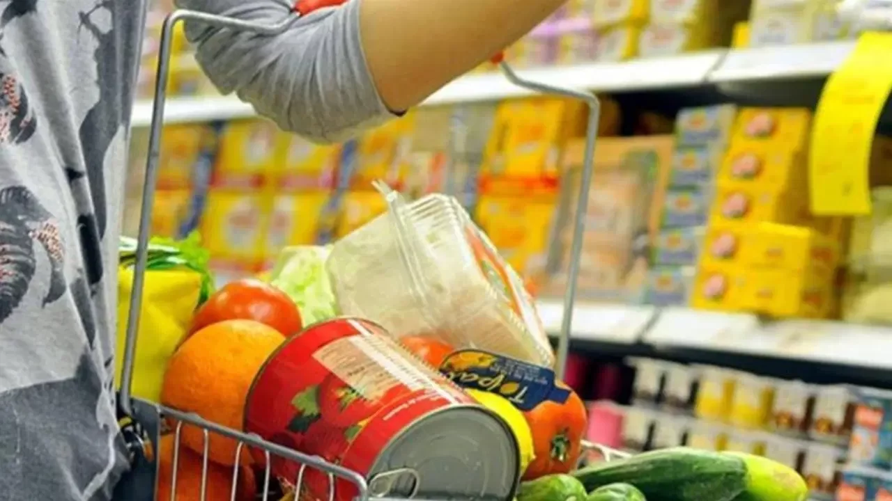 Ticaret Bakanlığı'ndan kritik uyarı: 'Alışverişte raf ile kasa fiyatlarını kontrol edin'